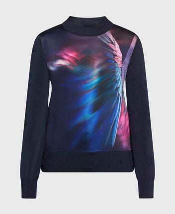 Long-sleeved jumper