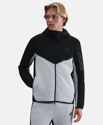 Hooded sweat jacket