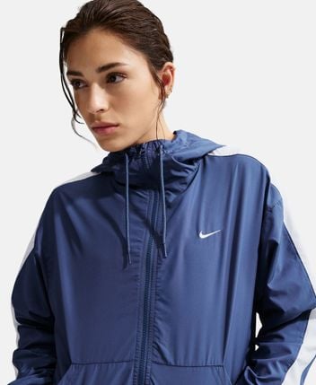 Hooded jacket