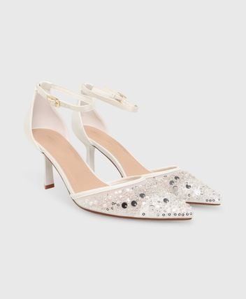 Ankle strap pump