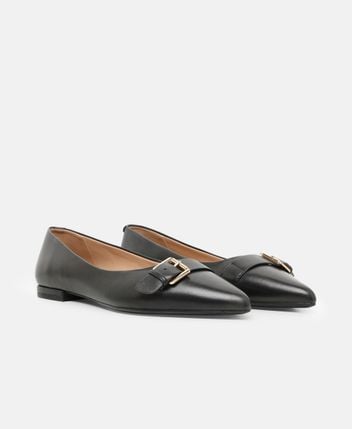 Ballet flats