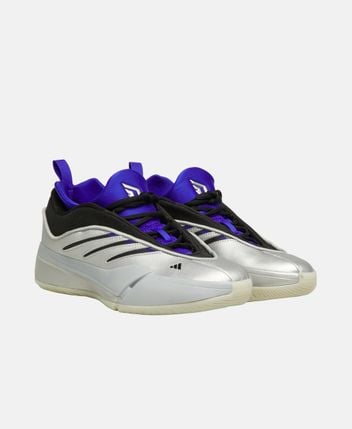 Basketball shoes Dame 9
