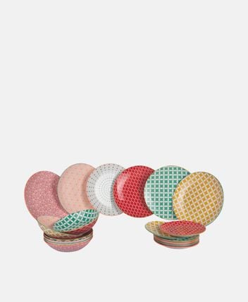 Dinnerware set, 18-piece