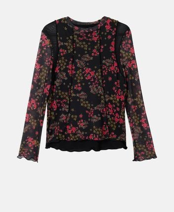 Long-sleeved top