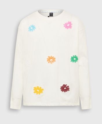 Long-sleeved top