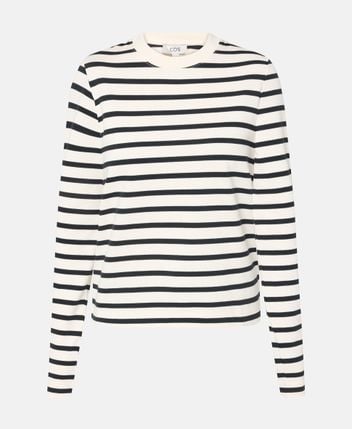 Long-sleeved top