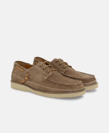 Boat shoes
