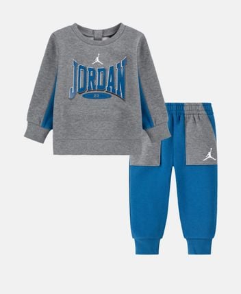 Track suit