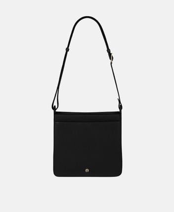 Leather handbag Pura