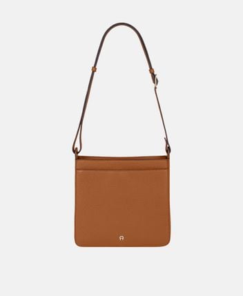 Leather cross body bag Pura