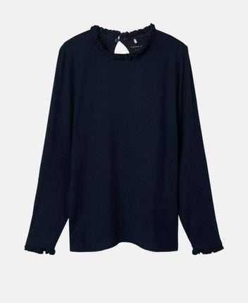 Long-sleeved top