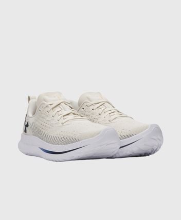Running shoes Velociti 4