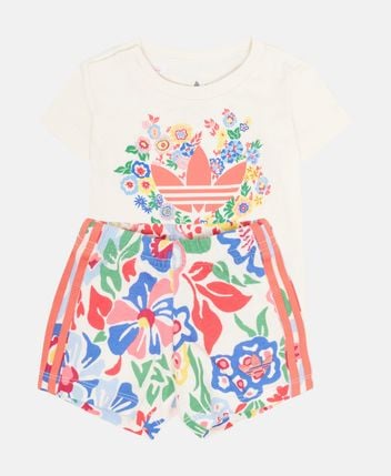 T-shirt and shorts set