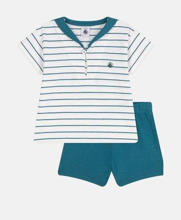 T-shirt and shorts set
