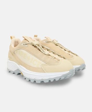 Sports shoes Montana