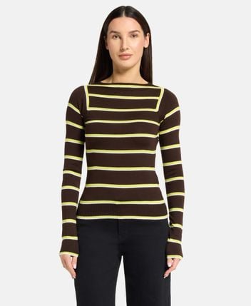 Wool pullover