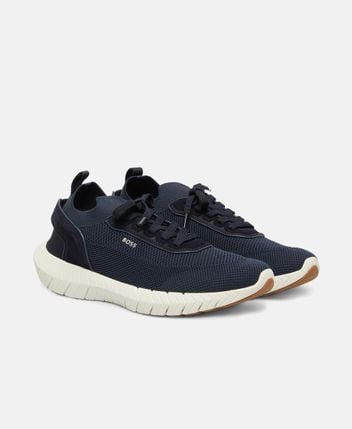 Sneakers Motion