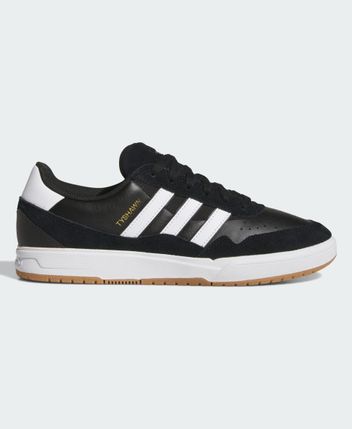 Sneakers SIGNATURE (688)