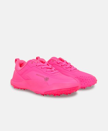Golf shoes