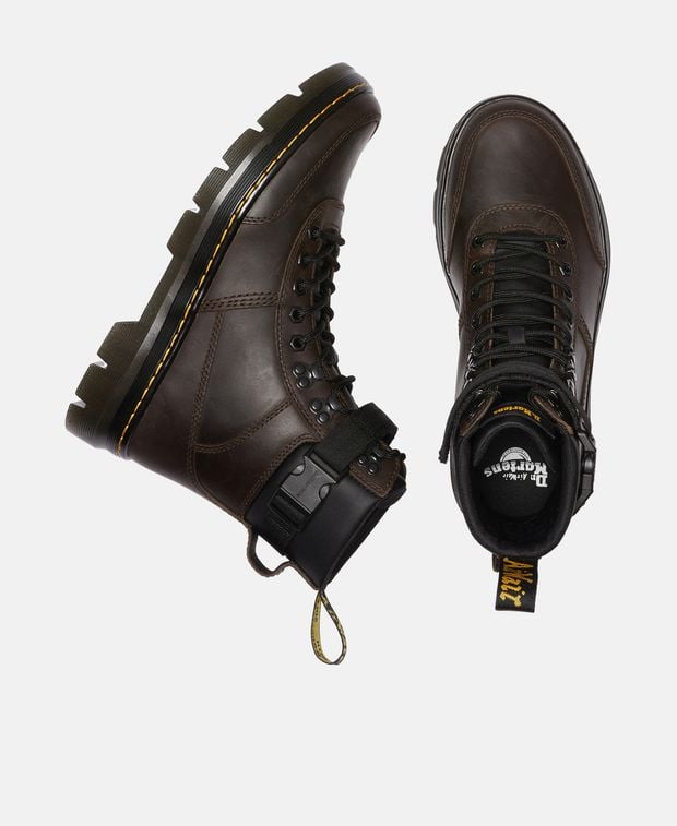 DR. MARTENS 콤브스 테크 레이스업 앵클 부츠
