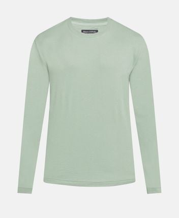 Long-sleeved top