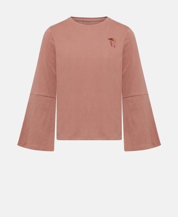 Long-sleeved top