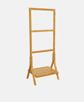 Towel rack