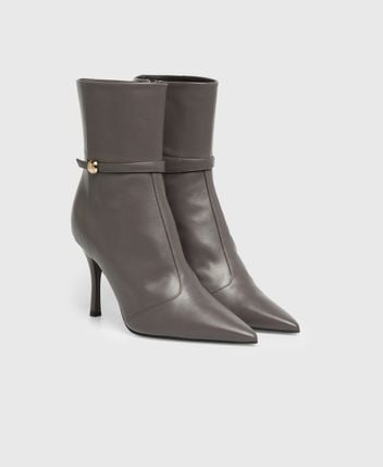 Ankle boots Sfera