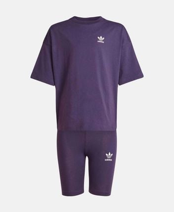 T-shirt and shorts set
