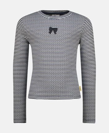 Long-sleeved top