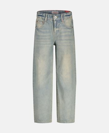 Straight jeans