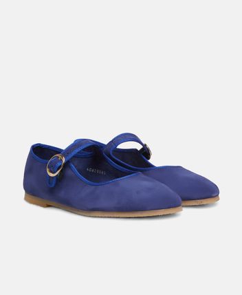 Ballerina flat with straps