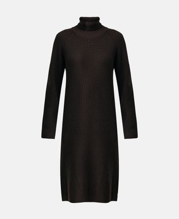 Knitted dress