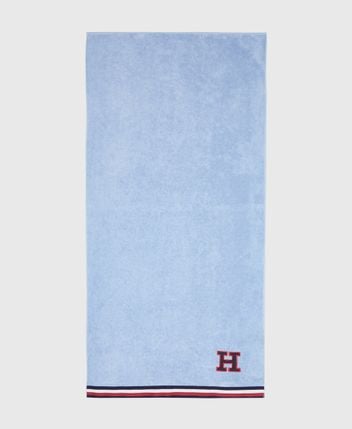 Bath towel
