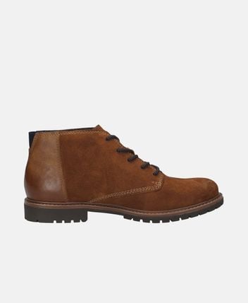 Lace-up boots