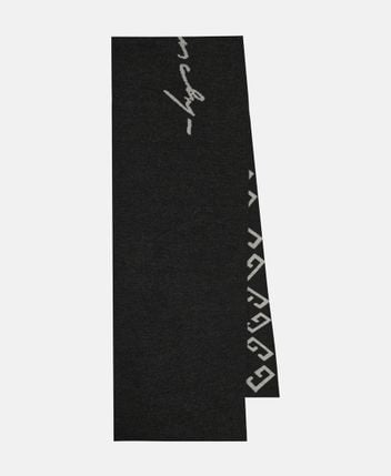 Wool scarf
