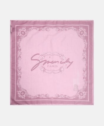 Square scarf