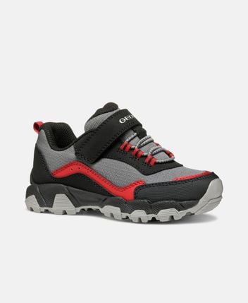 Sneakers Magnetar