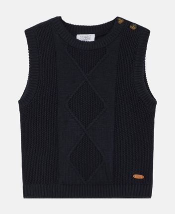 Sleeveless pullover