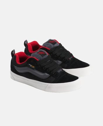 Sneakers Knu Skool