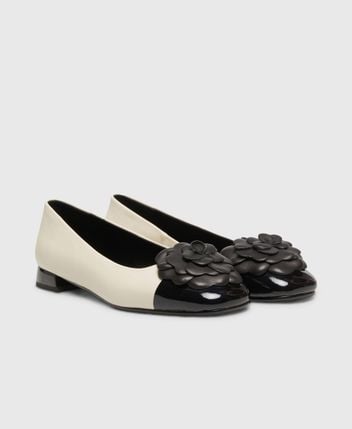 Ballet flats