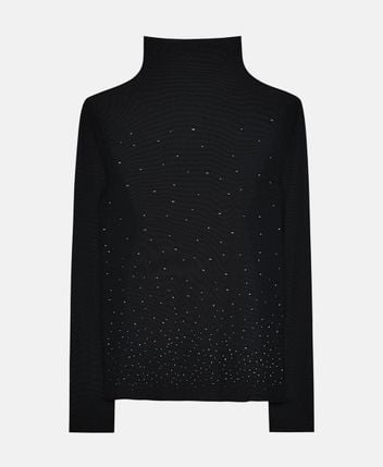 Long-sleeved top