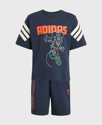 T-shirt and shorts set