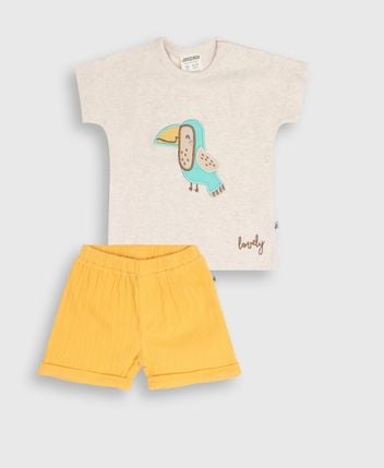 T-shirt and shorts set