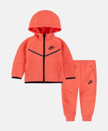 Track suit