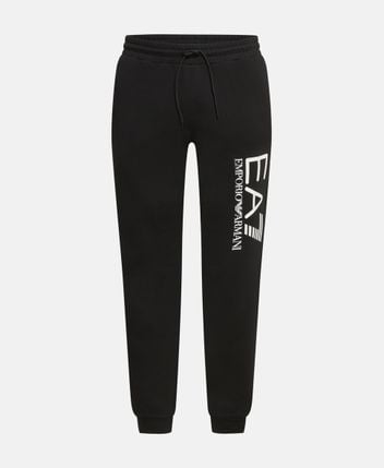 Training pants