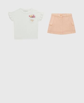 T-shirt and skirt set