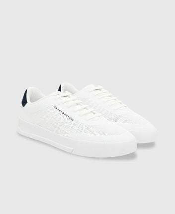 Sneakers Court