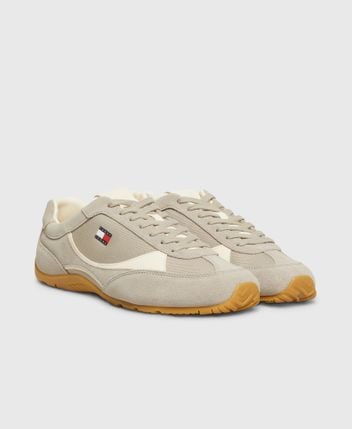 Sneakers Archive