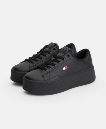 Platform sneakers Script